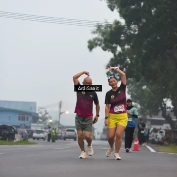 Runner Photo 8837501
