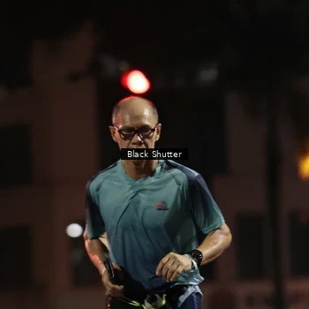 Runner Photo 8837504
