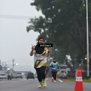 Runner Photo 8837617