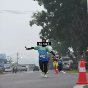 Runner Photo 8837623