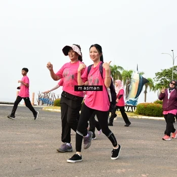 Runner Photo 8837625