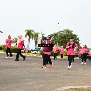 Runner Photo 8837639