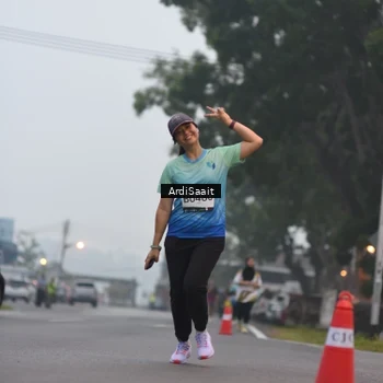 Runner Photo 8837656