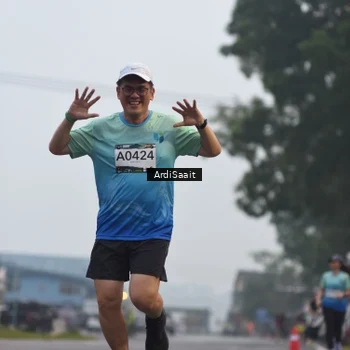 Runner Photo 8837683