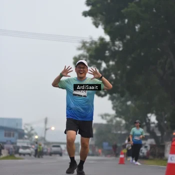 Runner Photo 8837716