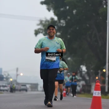Runner Photo 8837798