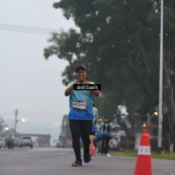 Runner Photo 8837855