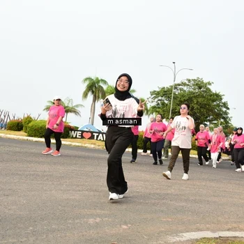Runner Photo 8837885