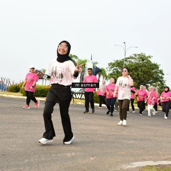 Runner Photo 8837898