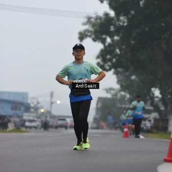 Runner Photo 8837901