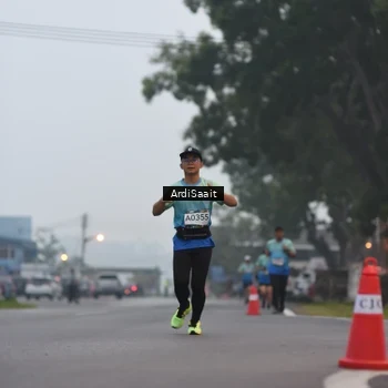 Runner Photo 8837912