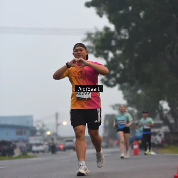 Runner Photo 8837959