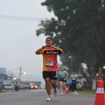 Runner Photo 8837974