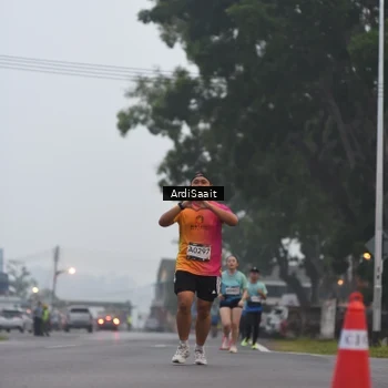 Runner Photo 8837983