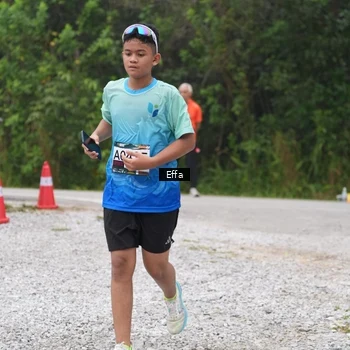 Runner Photo 8838005