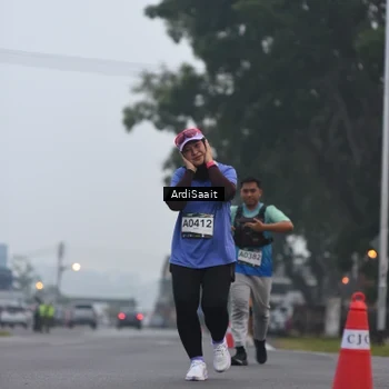 Runner Photo 8838032