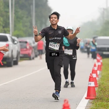 Runner Photo 8838055