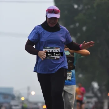 Runner Photo 8838073