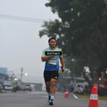 Runner Photo 8838189