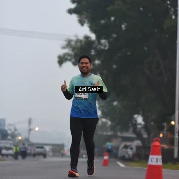 Runner Photo 8838217