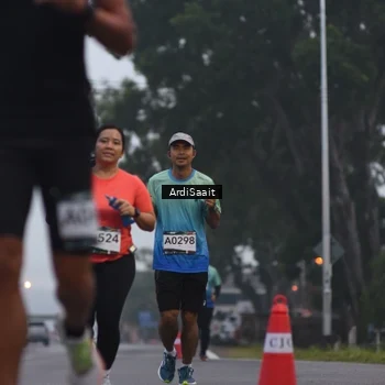 Runner Photo 8838246