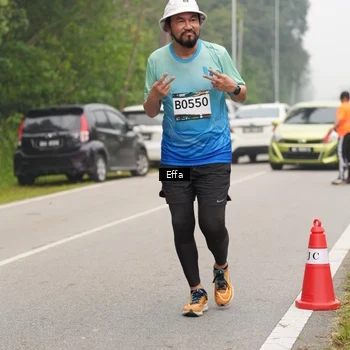 Runner Photo 8838258
