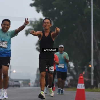 Runner Photo 8838260