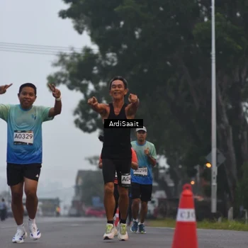 Runner Photo 8838268