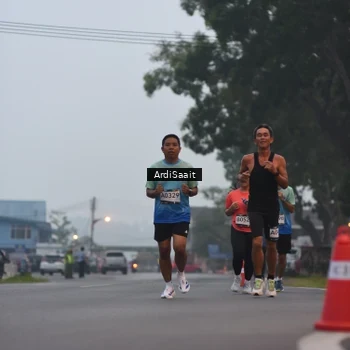 Runner Photo 8838310