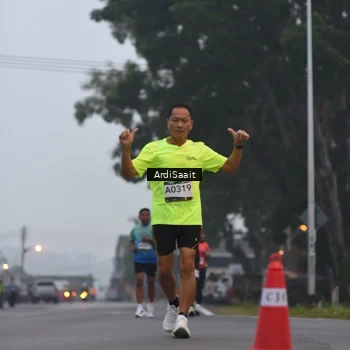 Runner Photo 8838368