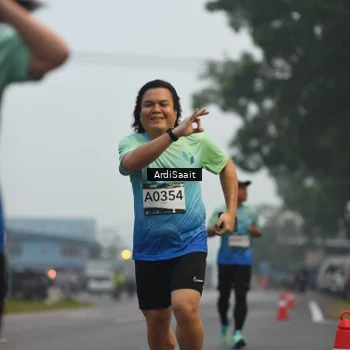 Runner Photo 8838476