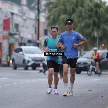 Runner Photo 8838483