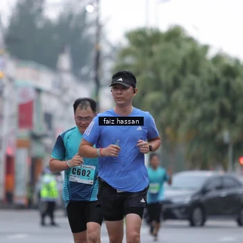 Runner Photo 8838495