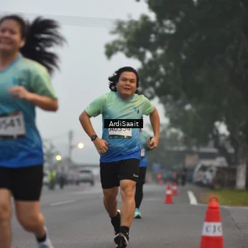 Runner Photo 8838505