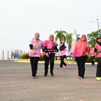 Runner Photo 8838543