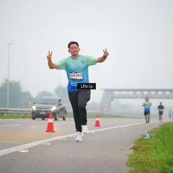 Runner Photo 8838603