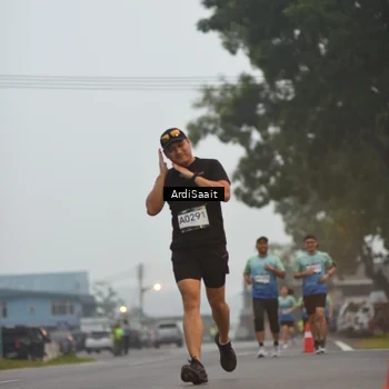 Runner Photo 8838699