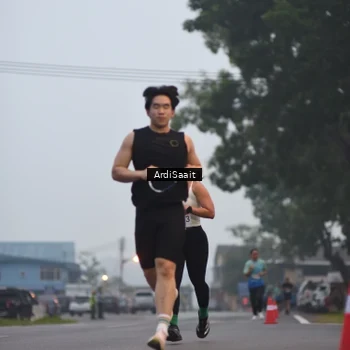 Runner Photo 8838773