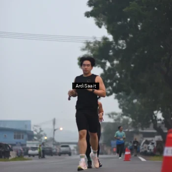 Runner Photo 8838774