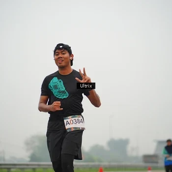 Runner Photo 8838818