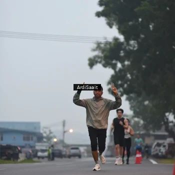 Runner Photo 8838960