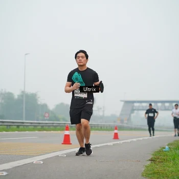 Runner Photo 8839022