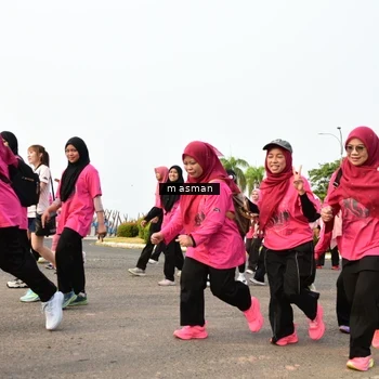 Runner Photo 8839034