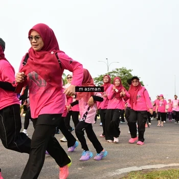 Runner Photo 8839039