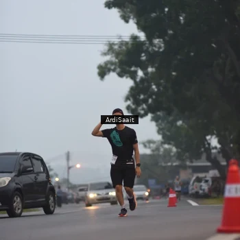 Runner Photo 8839061