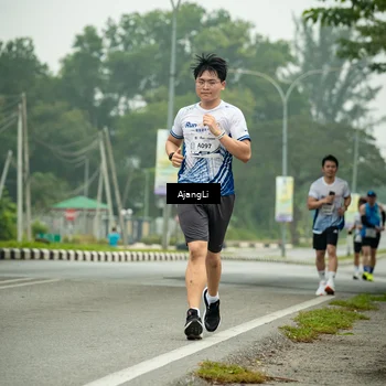 Runner Photo 8839077