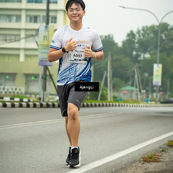 Runner Photo 8839084