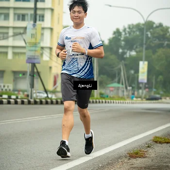 Runner Photo 8839093