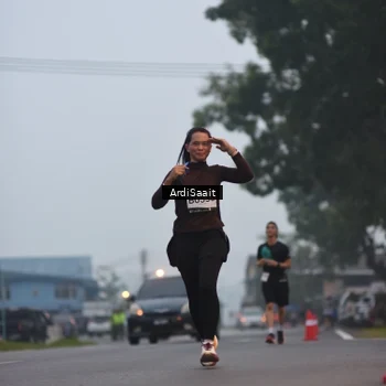 Runner Photo 8839102