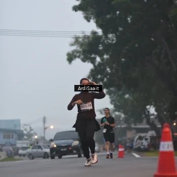 Runner Photo 8839135